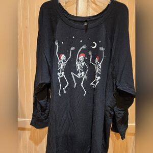 Torrid Dancing Santa Skeletons Sleep Shirt 5X EUC